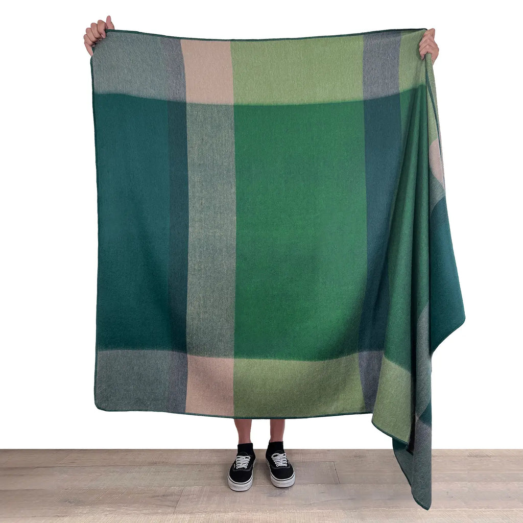 Alpine Alpaca Throw Blanket – Handcrafted, Earthy Mountain Tones